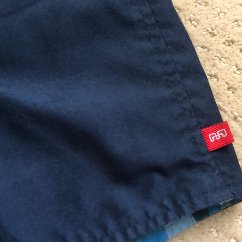 Reversible Board Shorts - Picture 5 of 9